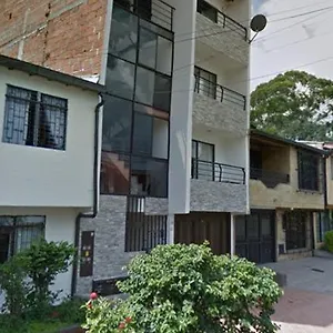 Habitación Amoblada Pensión Medellín
